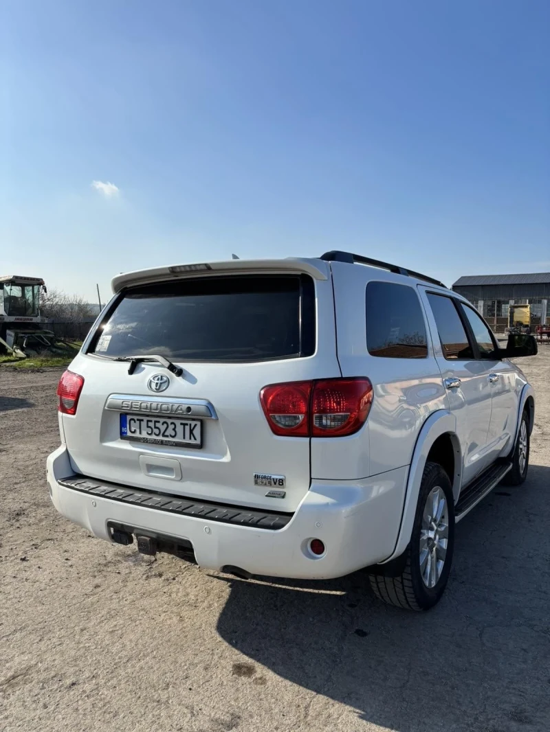 Toyota Sequoia PLATINUM, снимка 5 - Автомобили и джипове - 53112893
