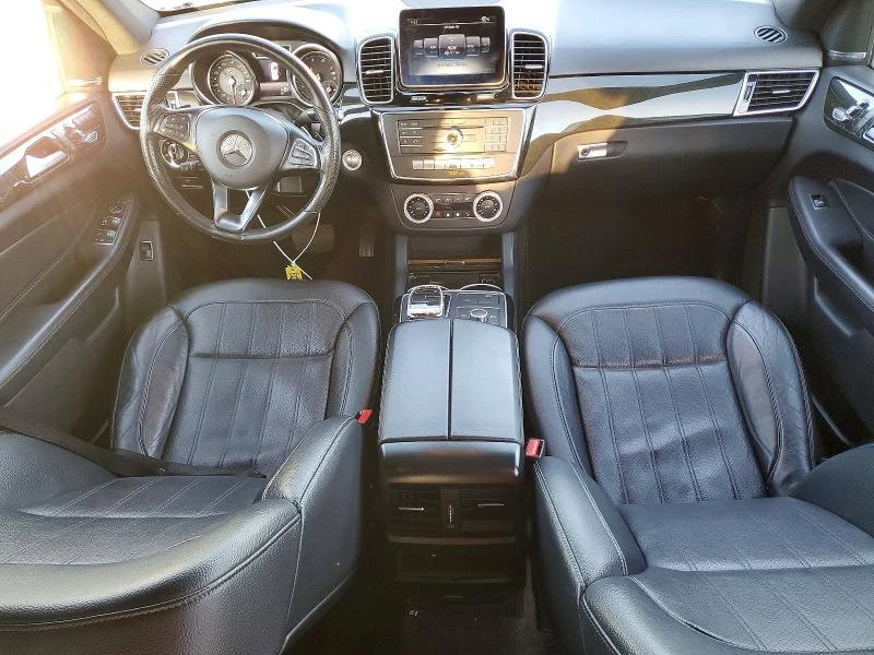 Mercedes-Benz GLE 350 4MATIC* HARMAN/KARDON* ПОДГРЕВ - изображение 8