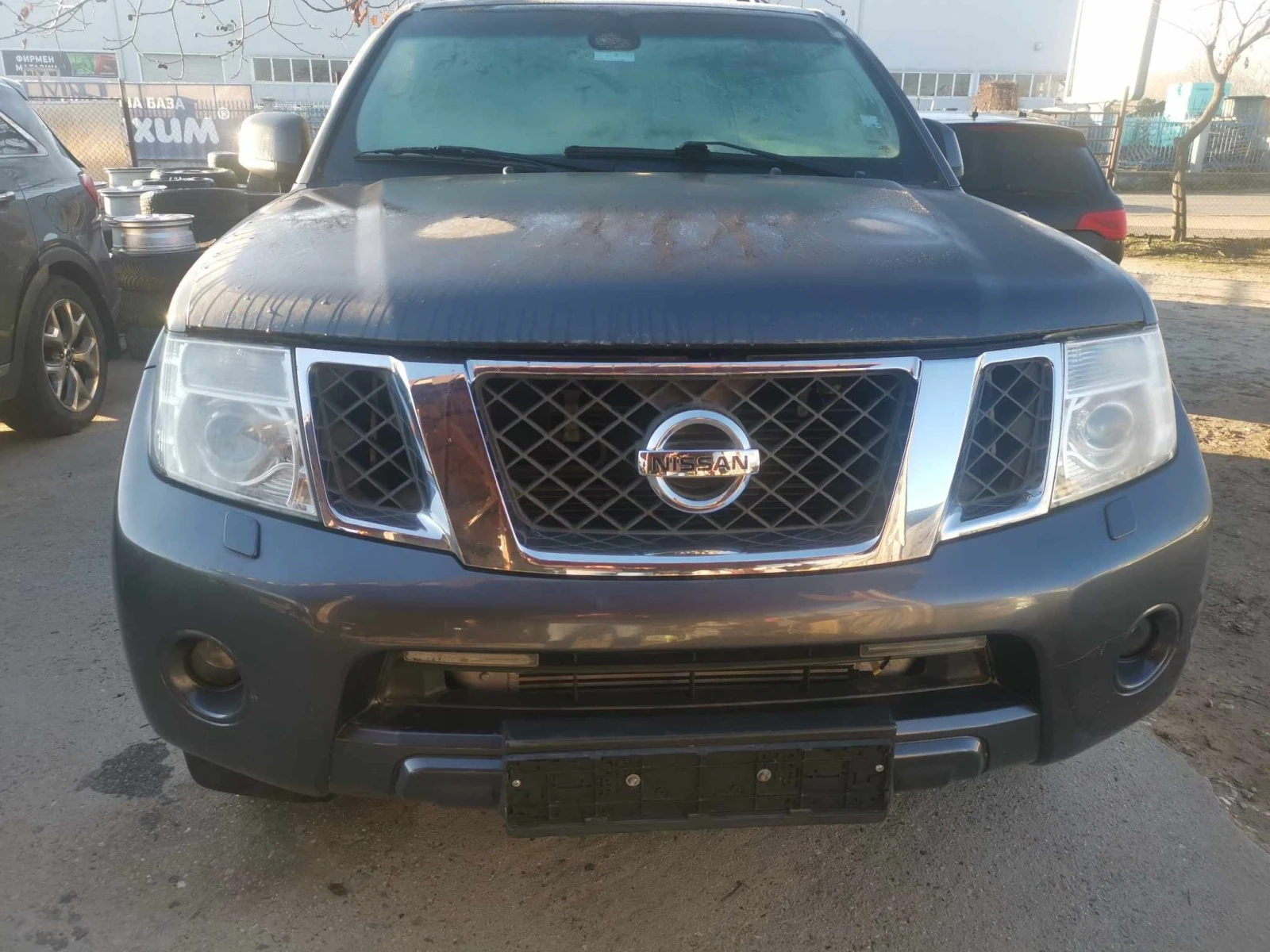 Nissan Pathfinder 3.0D - изображение 2