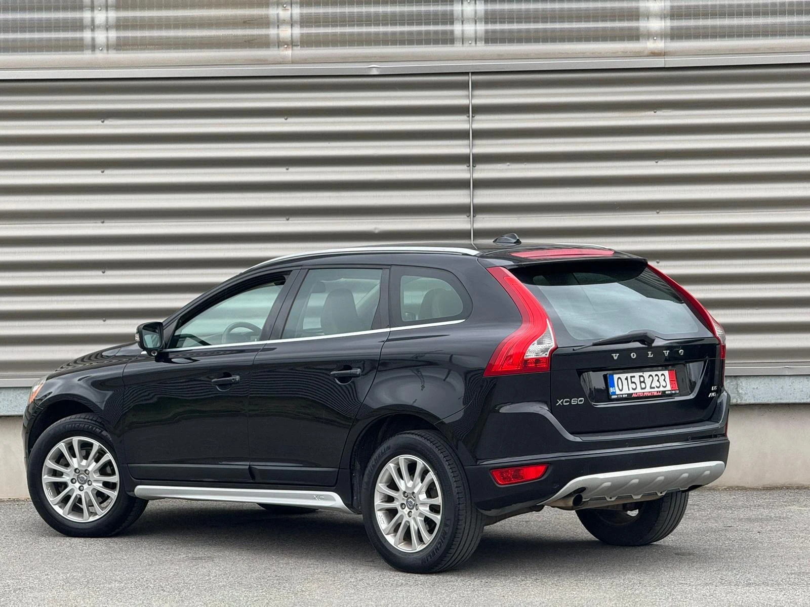 Volvo XC60 2.4d D5  - изображение 5