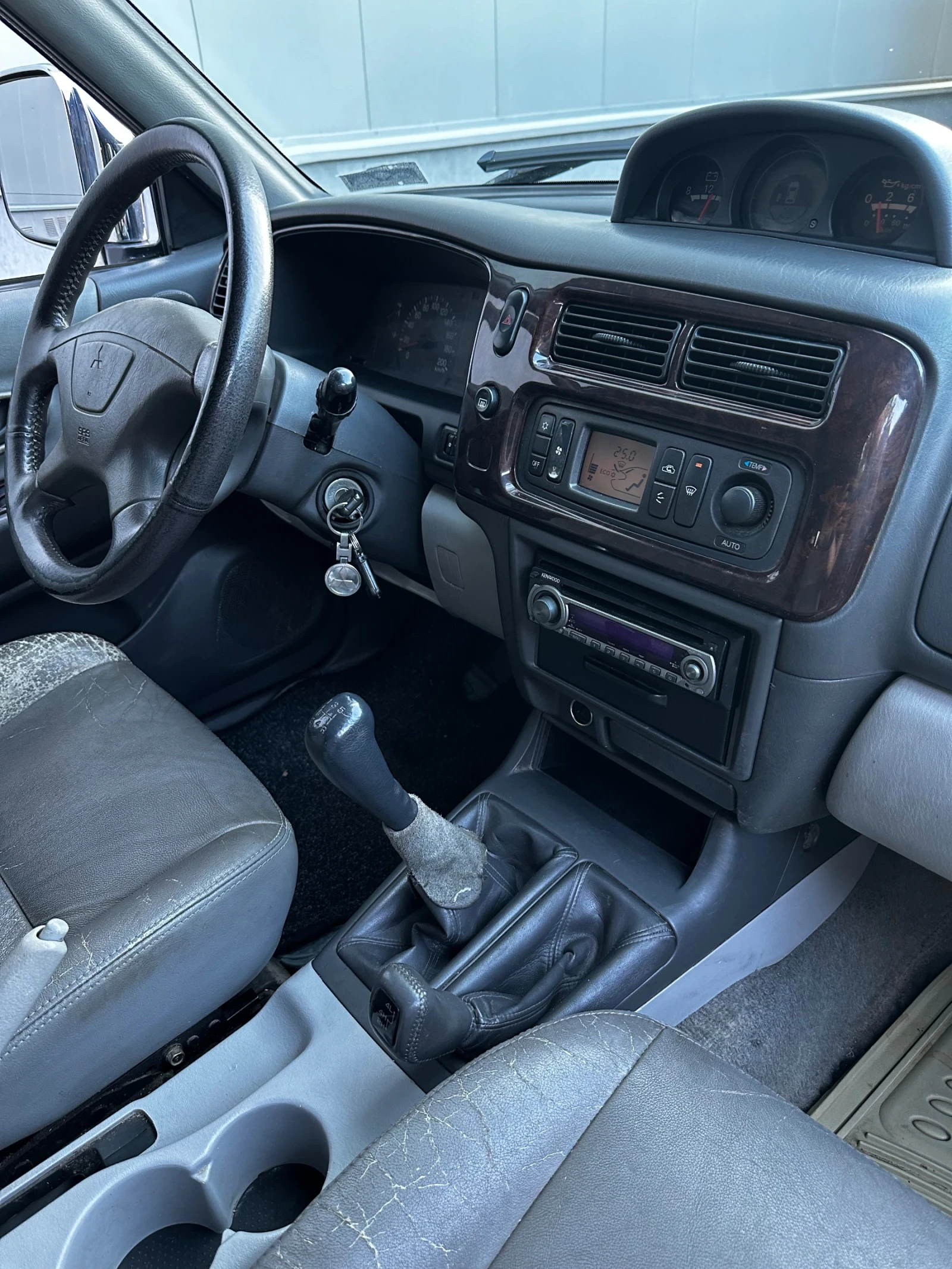 Mitsubishi Pajero sport 2.5 116hp - изображение 10