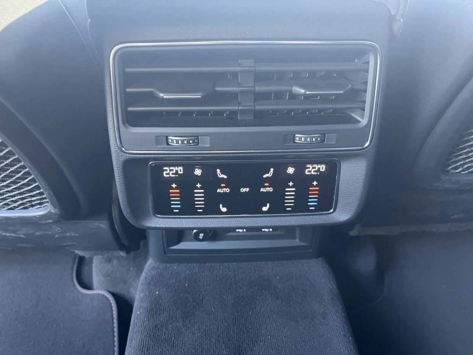 Audi RSQ8  /CERAMIC/CARBON/DYNAMIC/B&O | Mobile.bg   17