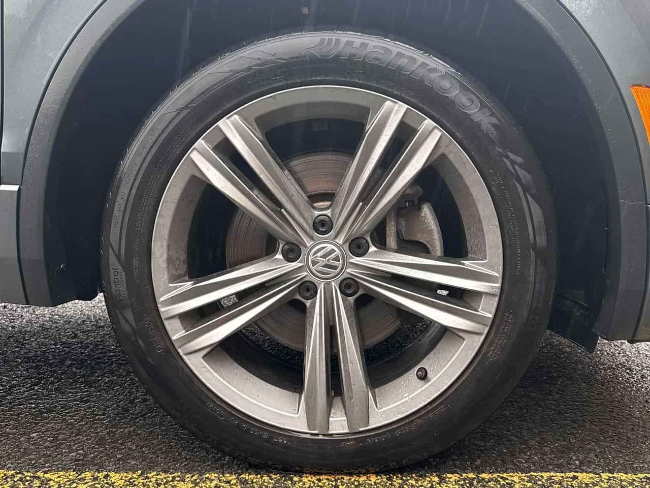 VW Tiguan  | Highline R-DESIGN | LED | | PANO | Keyless , снимка 6 - Автомобили и джипове - 54507960