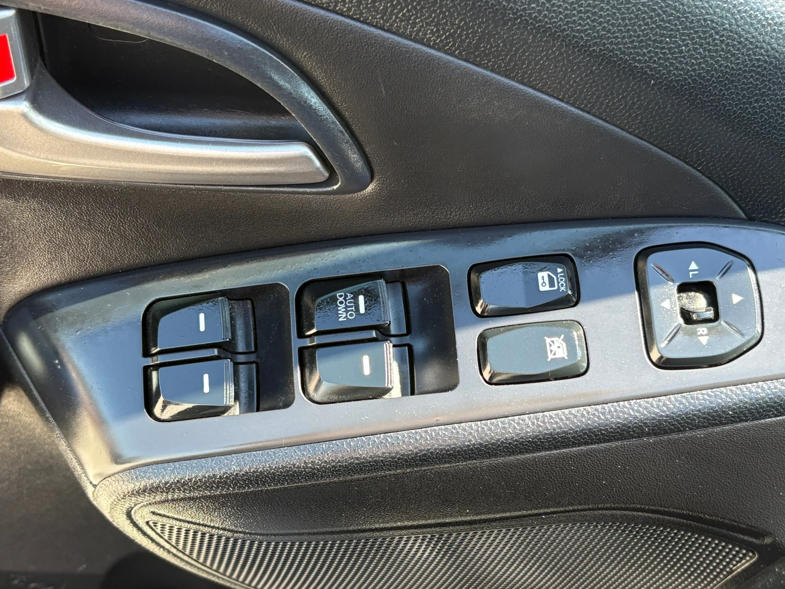Hyundai IX35, снимка 5 - Автомобили и джипове - 54691616