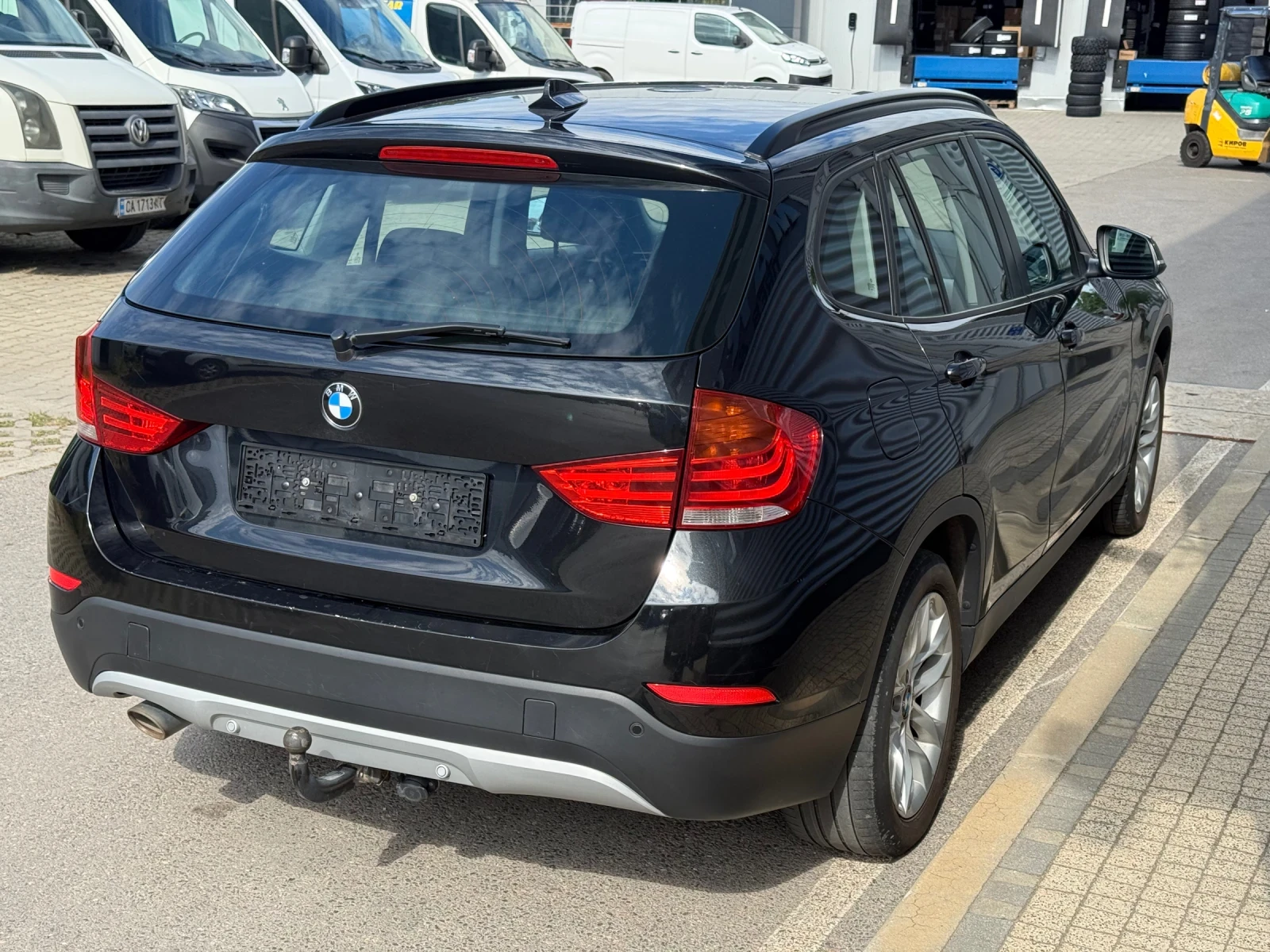 BMW X1 Facelift+ xDrive+ BiXenon+ Euro5B+ Теглич+ Подгрев, снимка 5 - Автомобили и джипове - 54938157