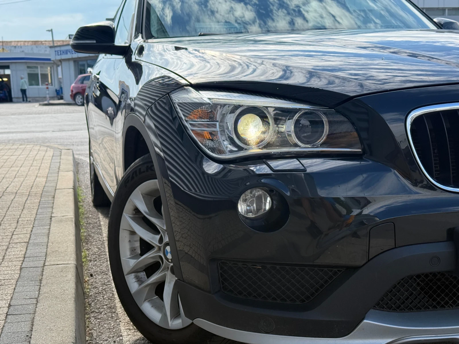 BMW X1 Facelift+ xDrive+ BiXenon+ Euro5B+ Теглич+ Подгрев, снимка 8 - Автомобили и джипове - 54938157
