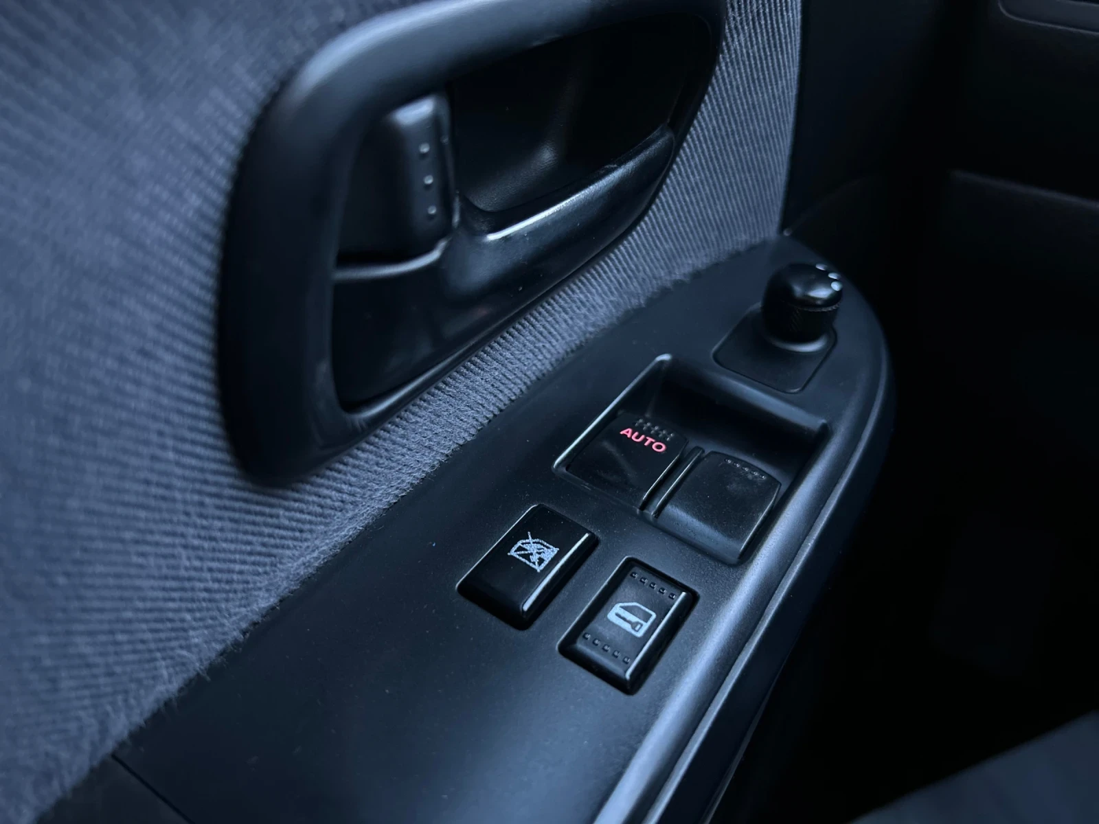 Suzuki Grand vitara 1.6 4x4 КЛИМАТИК, снимка 10 - Автомобили и джипове - 55562221