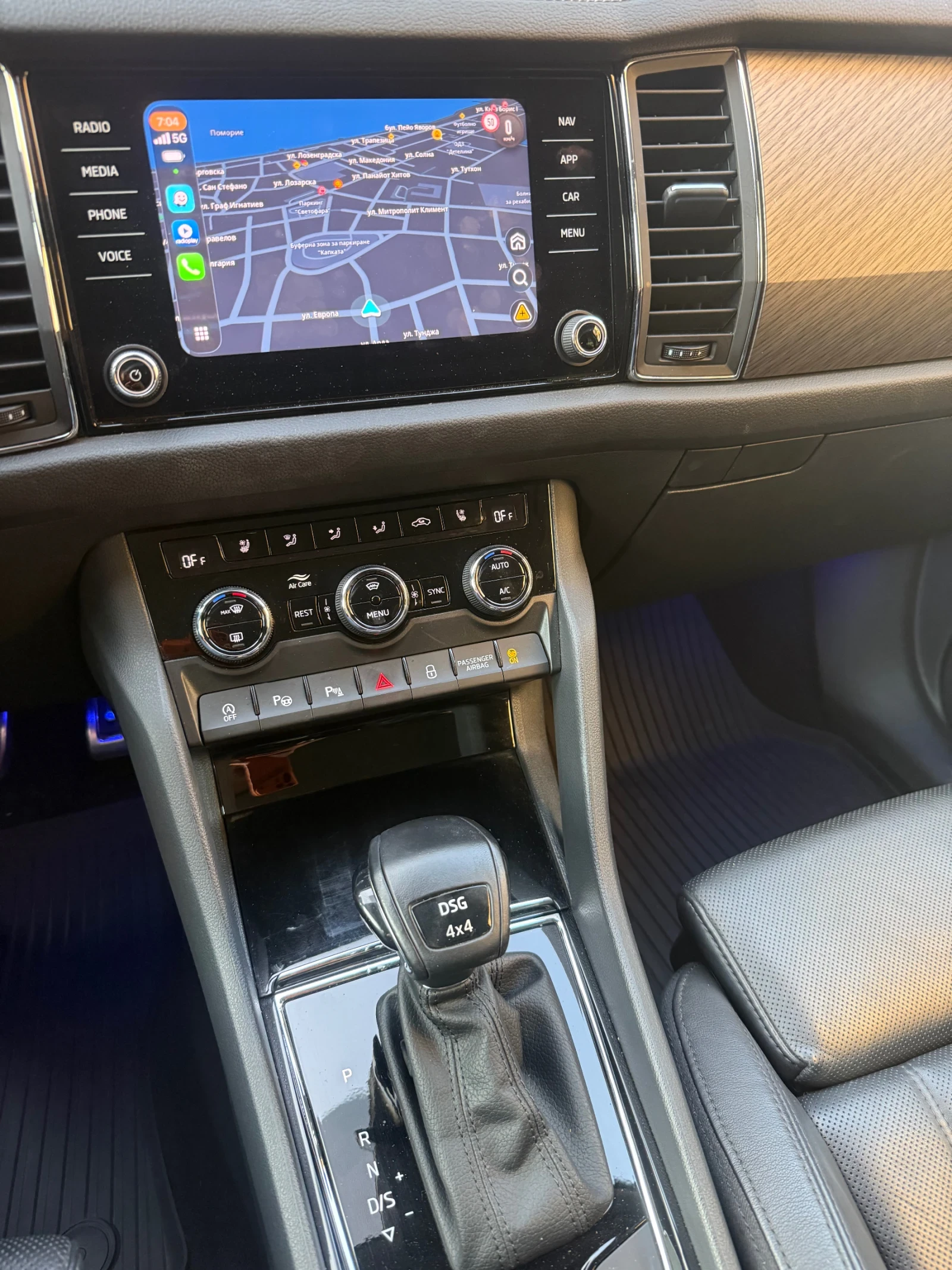Skoda Kodiaq 2.0 TDI  , 6+ 1 , 4 по 4, Matrix , снимка 9 - Автомобили и джипове - 55662699