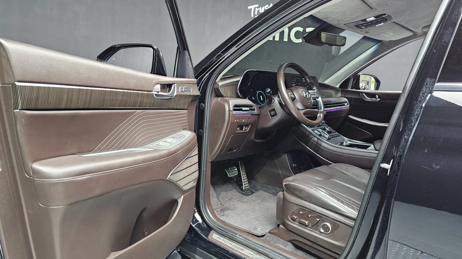 Hyundai Palisade 3.8 4WD CALLIGRAPHY, снимка 8 - Автомобили и джипове - 55663565
