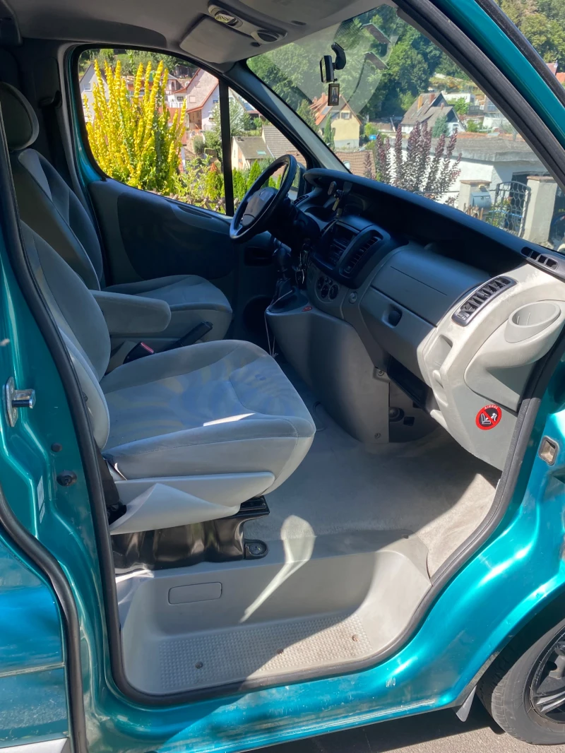 Renault Trafic Passenger , снимка 5 - Бусове и автобуси - 47590454