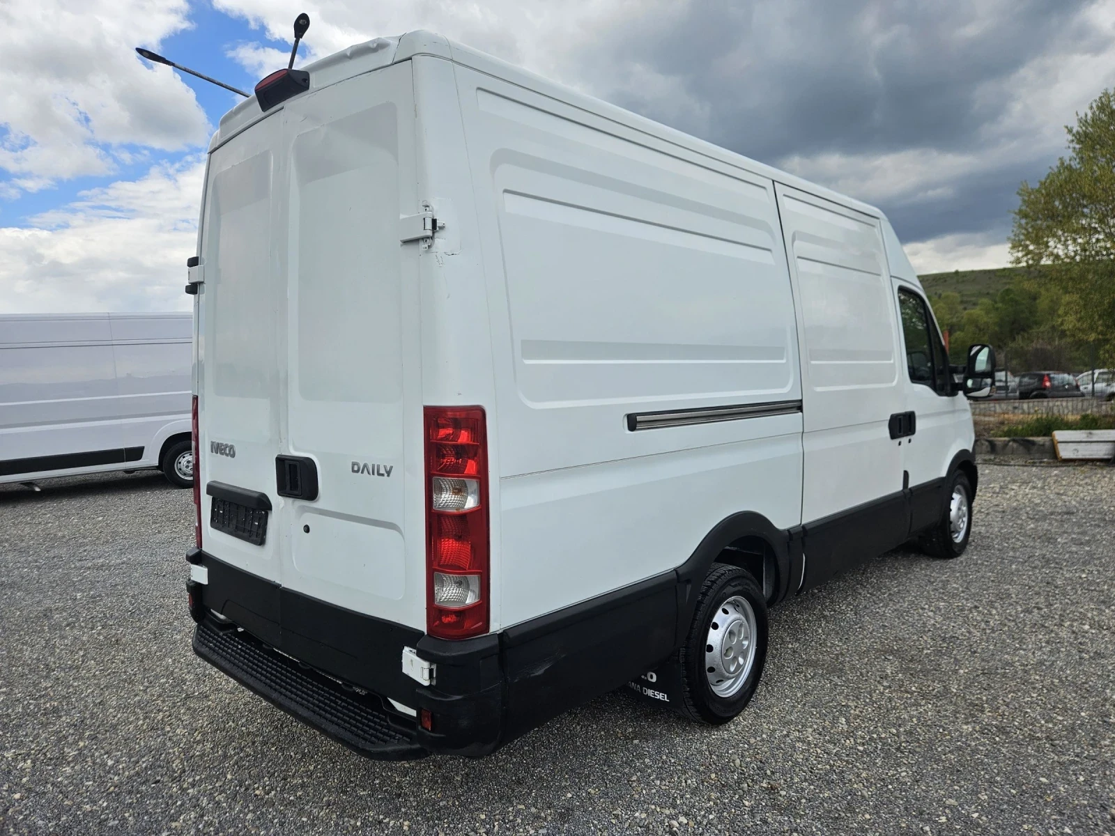 Iveco Daily  2.3 D, снимка 5 - Бусове и автобуси - 54416652