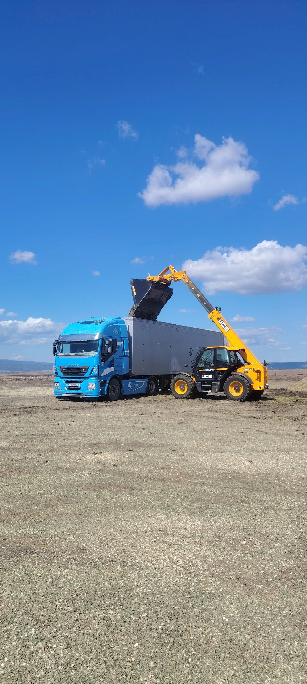 Iveco Stralis, снимка 5 - Камиони - 56225970
