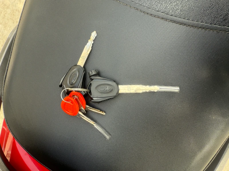 Kymco Xciting 25000 km !!! Kato nov !, снимка 12 - Мотоциклети и мототехника - 51019658