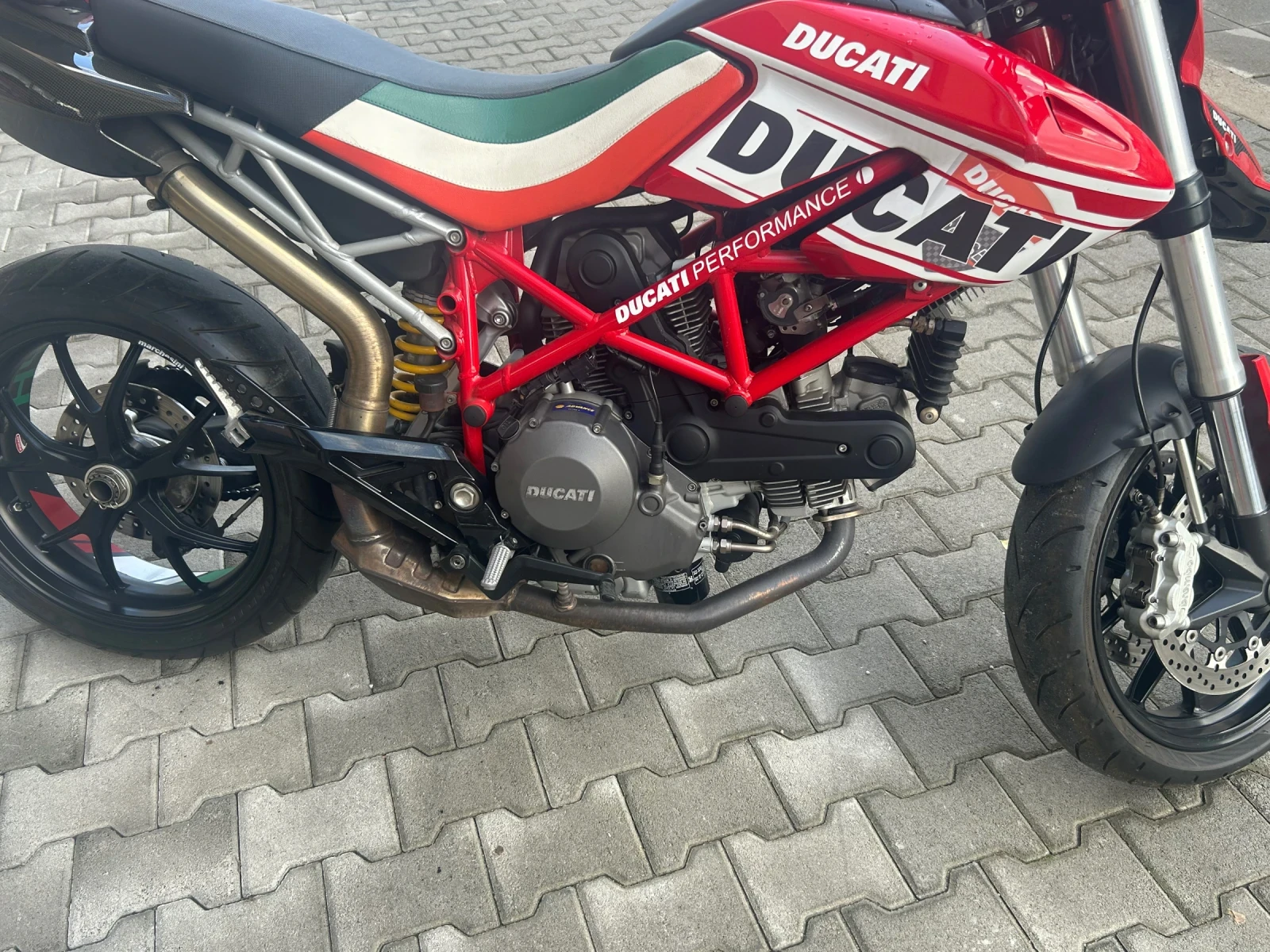 Ducati Hypermotard  | Mobile.bg   14