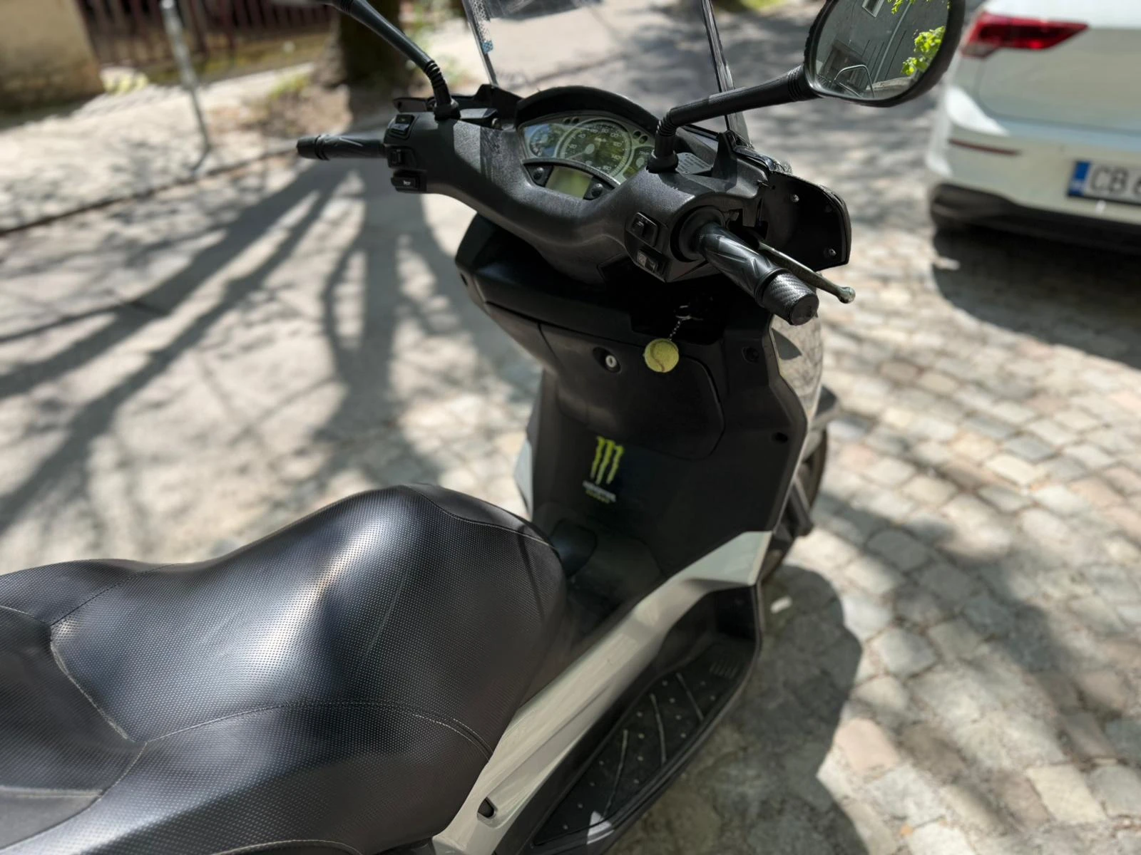 Yamaha X-max 250, снимка 13 - Мотоциклети и мототехника - 54342216