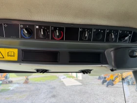 Комбайн Claas MEGA 360 DOMINATOR + 2 ХЕДЕРА И ТАВА ЗА РАПИЦА , снимка 10