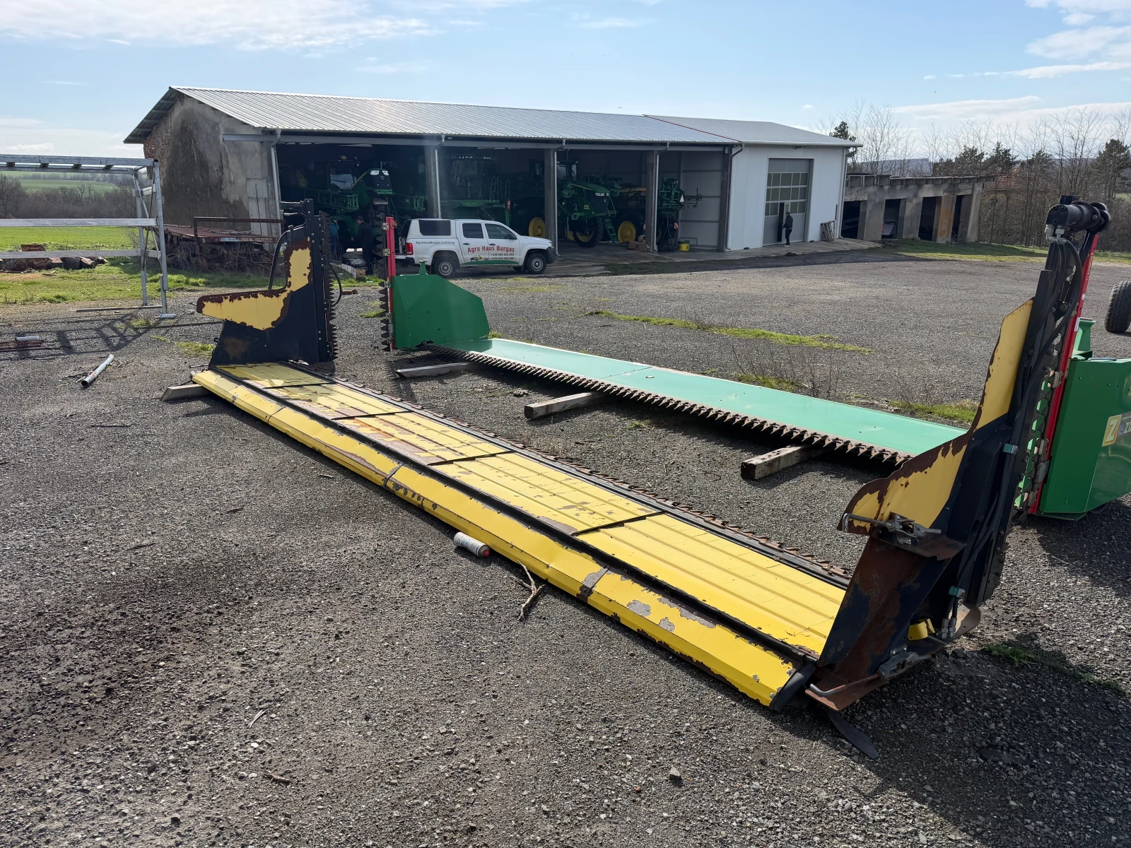 ������� Claas MEGA 360 DOMINATOR + 2 ������ � ���� �� ������  | Mobile.bg � ����������� 17