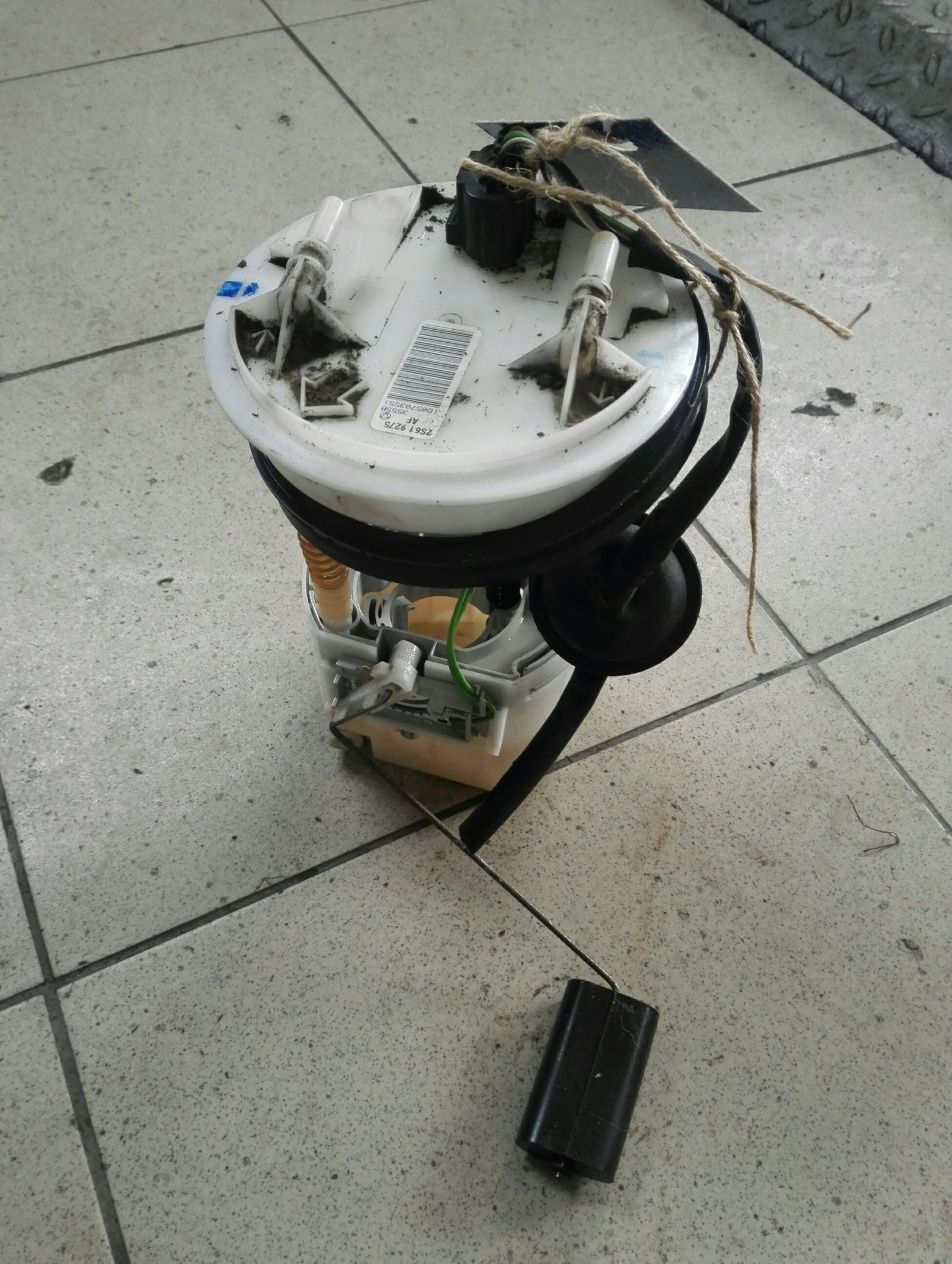 ������� ������ ���� ������ 1.4���� | Mobile.bg � ����������� 1