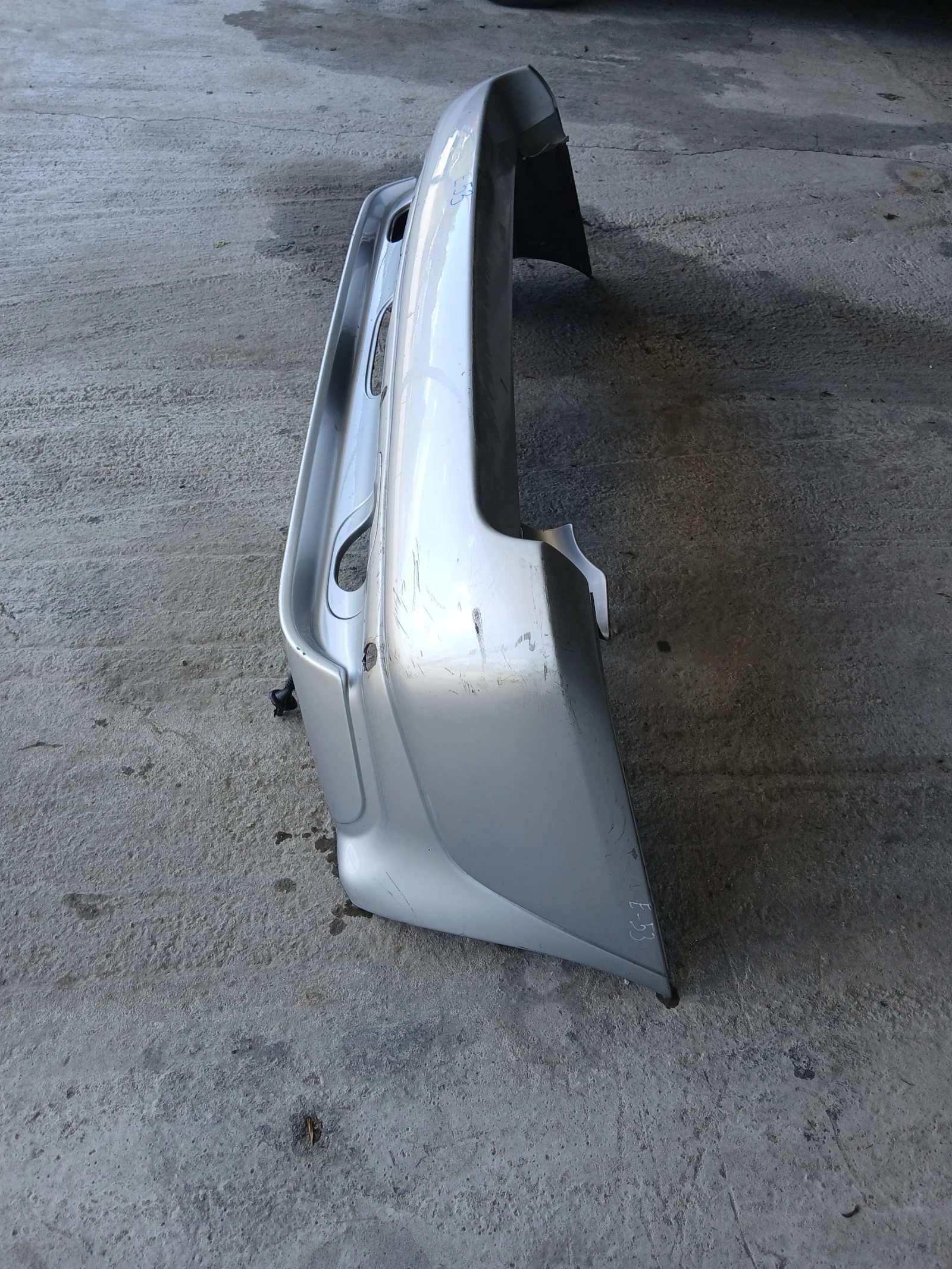 Броня задна BMW X5 E53 2003г, снимка 2 - Части - 54711608