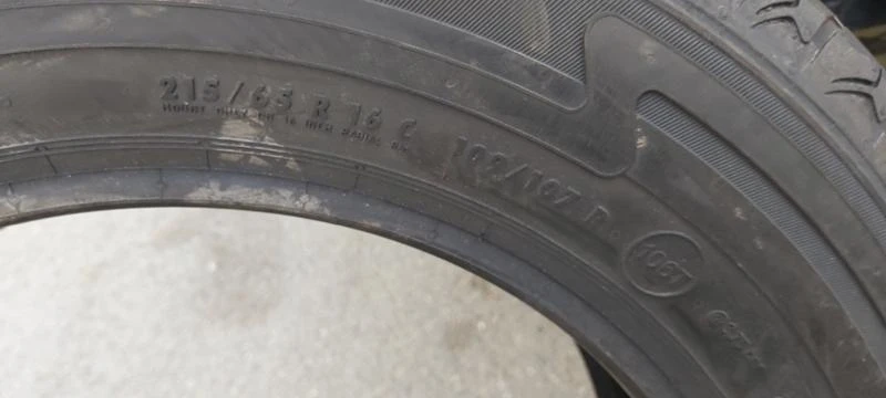 Гуми Летни 215/65R16, снимка 5 - Гуми и джанти - 33033833