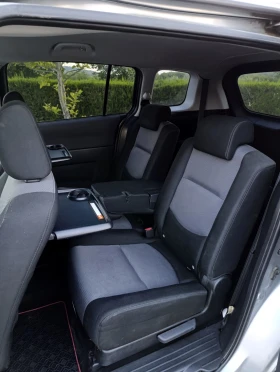 Mazda 5, снимка 8