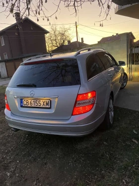 Mercedes-Benz C 220, снимка 4