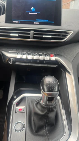 Обява за продажба на Peugeot 3008 1.2 PureTech ~14 900 EUR - изображение 9 | Auto.bg Обява за продажба на Peugeot 3008 1.2 PureTech ~14 900 EUR - изображение 9