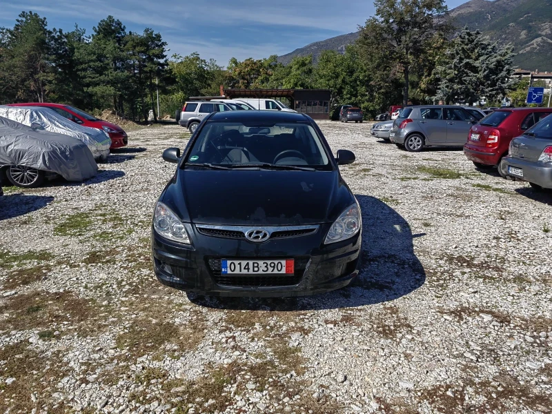 Hyundai I30 1.4/Gaz-brc/novi gumi, снимка 1 - Автомобили и джипове - 48315580