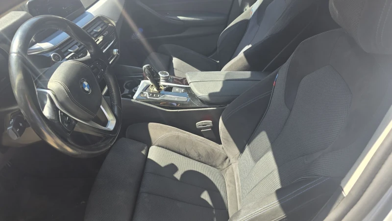 BMW 520, снимка 16 - Автомобили и джипове - 50799140