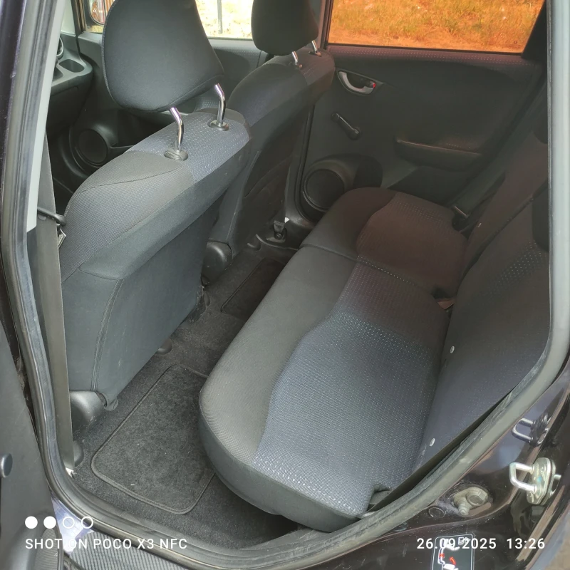 Honda Jazz 1.2 i-vitec, снимка 8 - Автомобили и джипове - 51864057