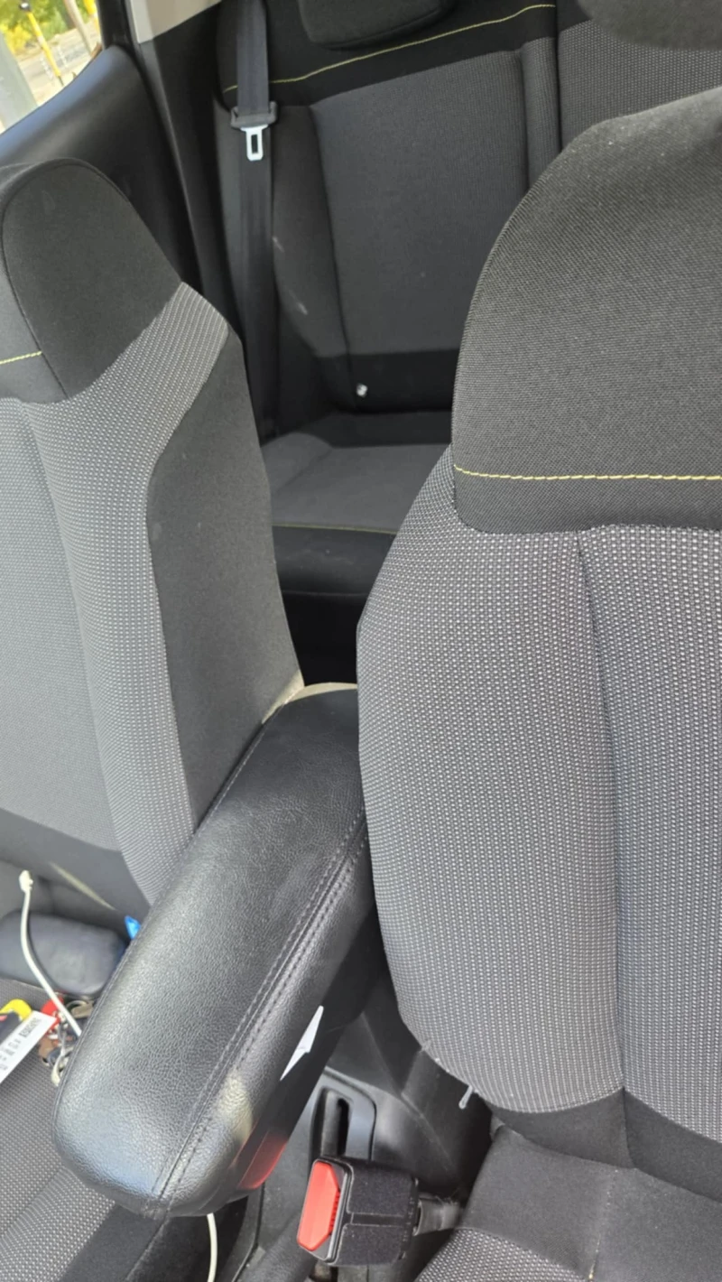 Citroen C3, снимка 4 - Автомобили и джипове - 52407812