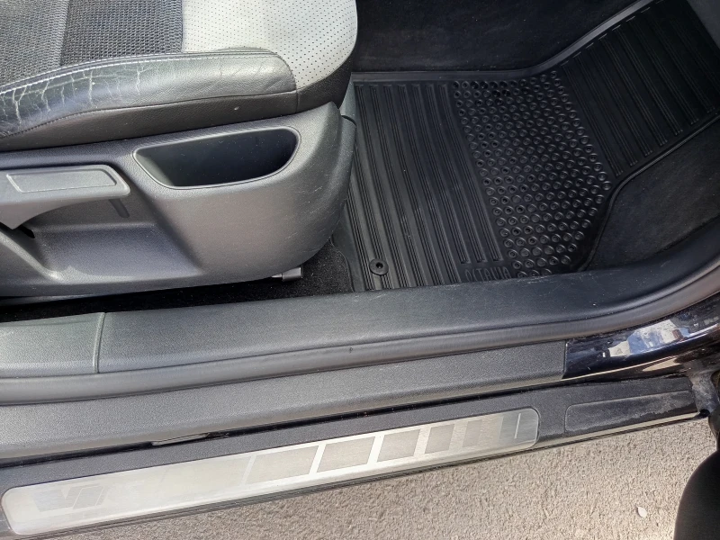 Skoda Octavia VRS , снимка 11 - Автомобили и джипове - 52038626