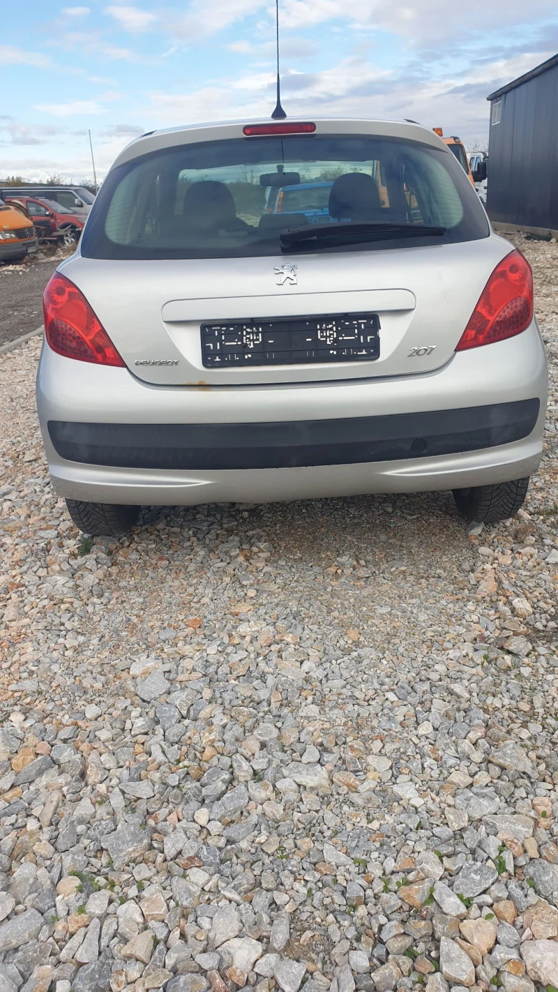 Peugeot 207 1.4, снимка 5 - Автомобили и джипове - 52394932