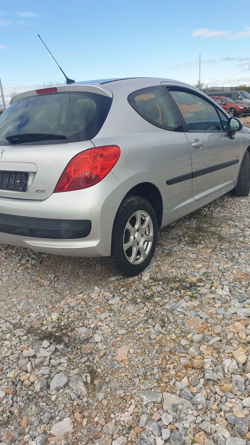 Peugeot 207 1.4, снимка 4 - Автомобили и джипове - 52394932