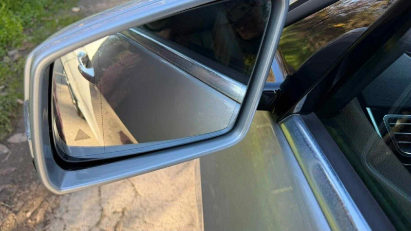 Mercedes-Benz E 250 4MATIC , снимка 10 - Автомобили и джипове - 52447246