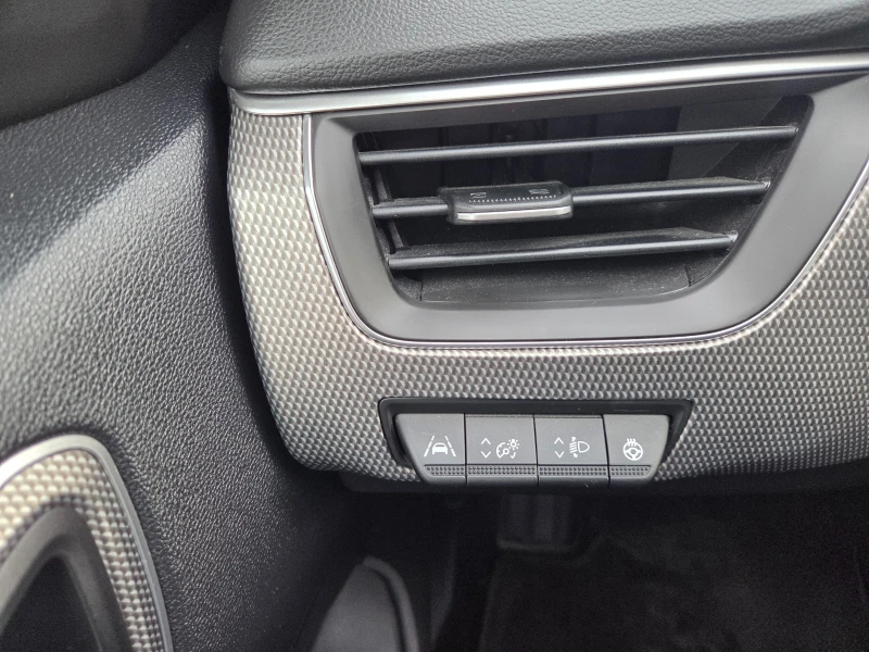 Renault Arkana 1.3 TCe Techno Mild Hybrid, снимка 13 - Автомобили и джипове - 53007820