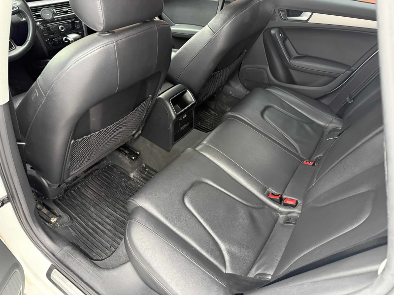 Audi A4 QUATTRO* KOMFORT* KEYLESS АвтоКредит(ЦЕНА ДО БГ), снимка 8 - Автомобили и джипове - 53570643