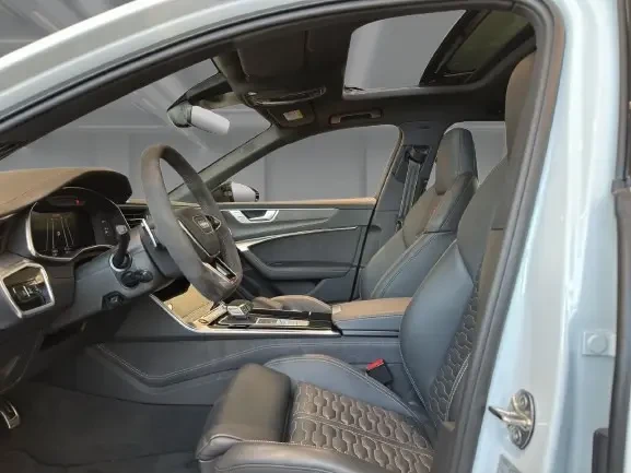 Audi Rs6 Avant Perf Quattro = Black Optic Plus= Гаранция, снимка 7 - Автомобили и джипове - 53971497