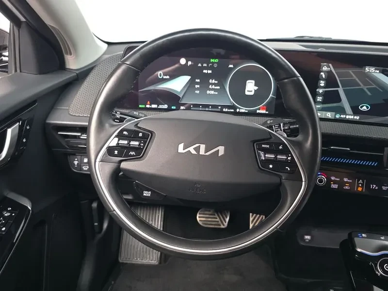 Kia EV6 Long Range Air - САМО 30% АВАНС, снимка 13 - Автомобили и джипове - 56288191