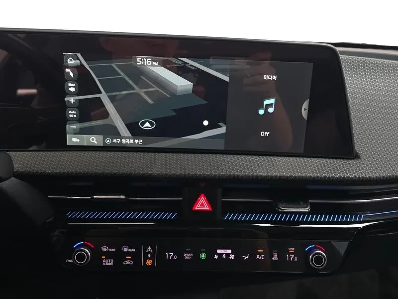 Kia EV6 Long Range Air - САМО 30% АВАНС, снимка 14 - Автомобили и джипове - 56288191