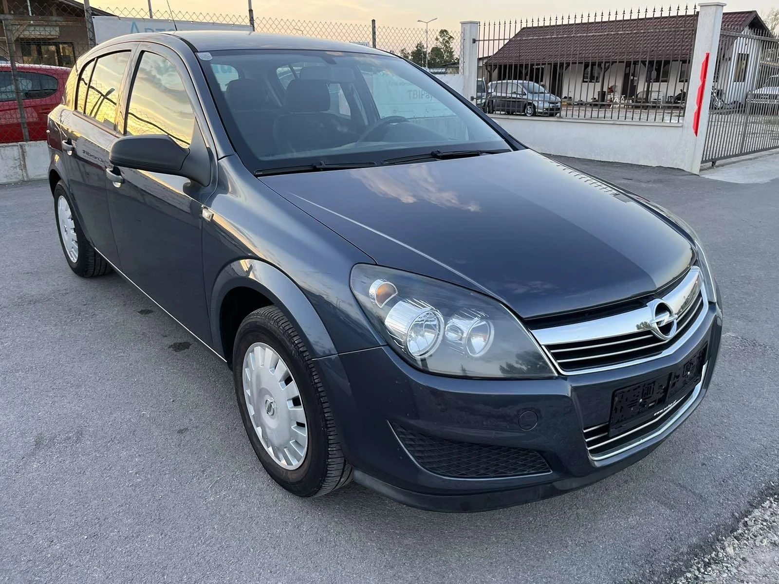 Opel Astra 1.4I 90кс 117 000 км FACE EURO 4 КЛИМАТРОНИК  - изображение 3