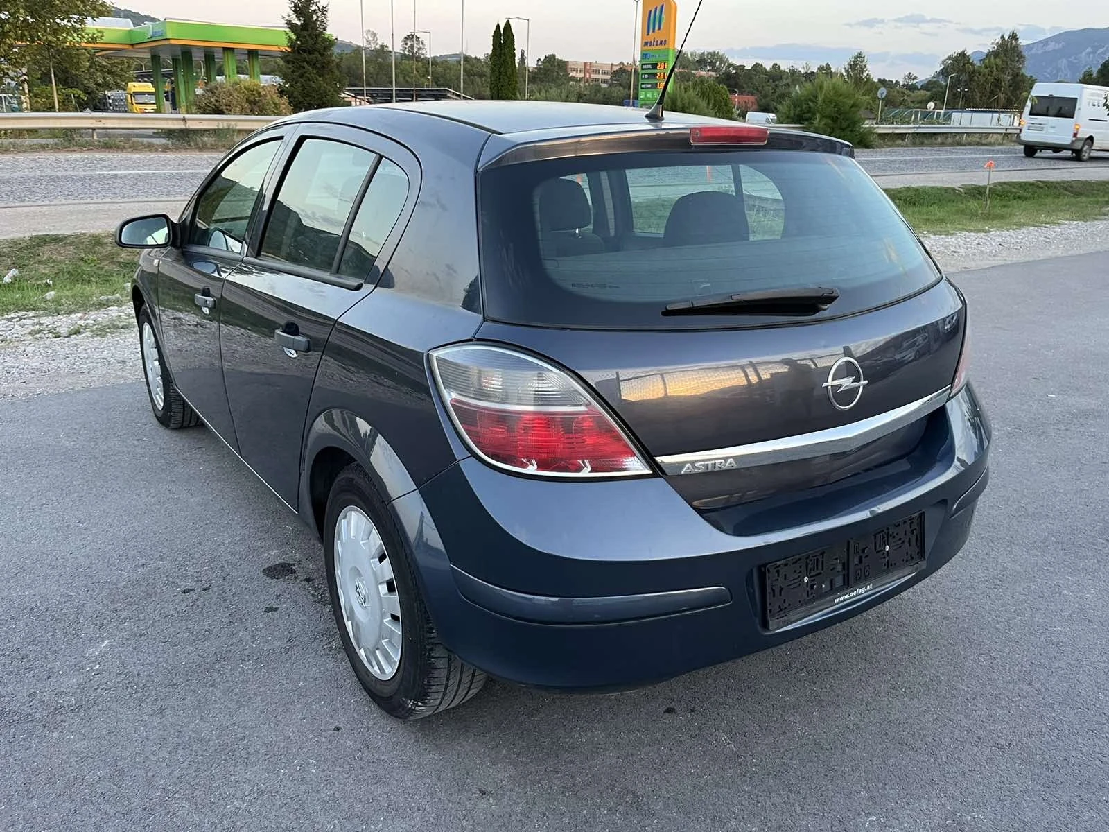 Opel Astra 1.4I 90кс 117 000 км FACE EURO 4 КЛИМАТРОНИК  - изображение 5