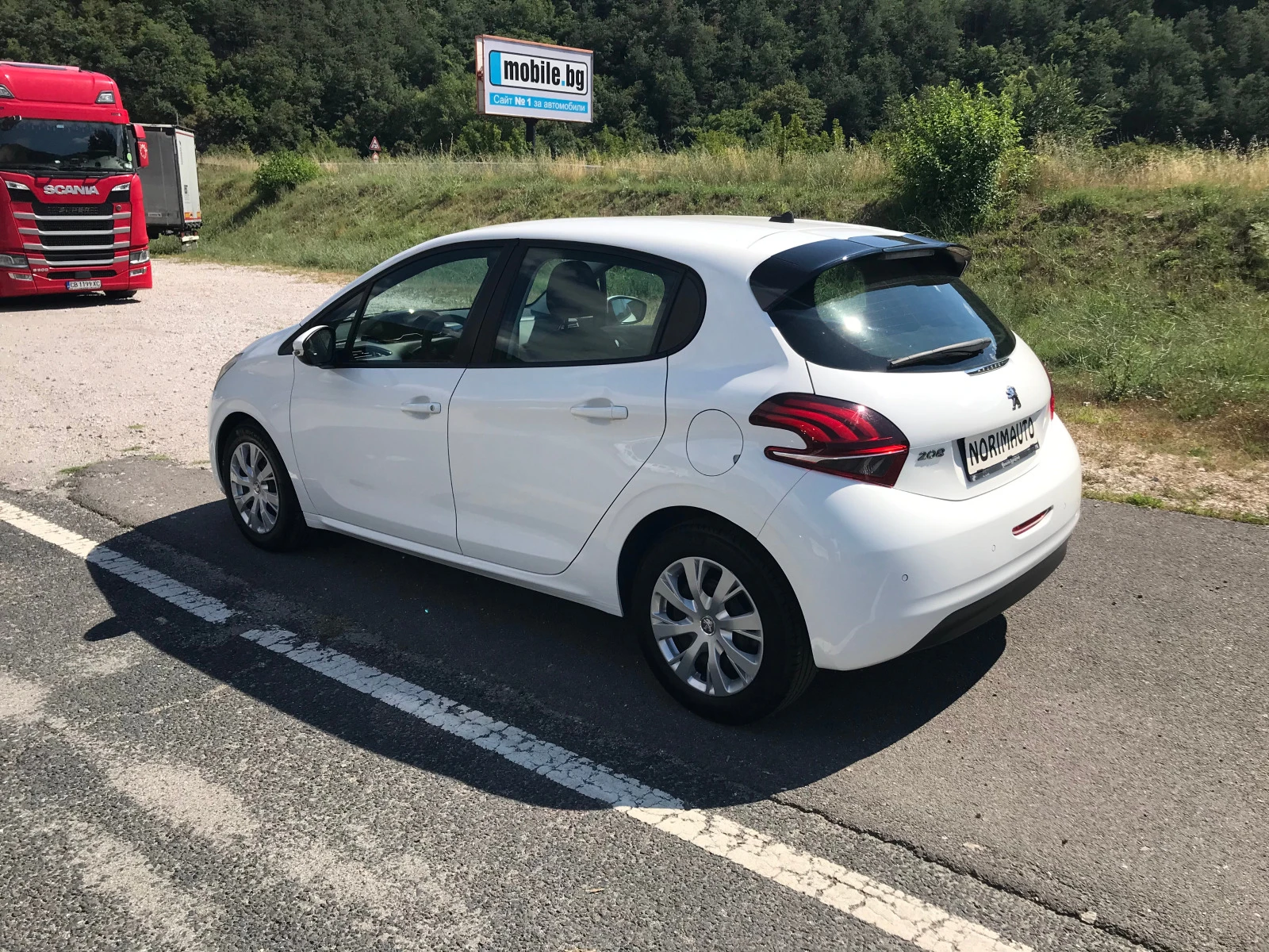 Peugeot 208 1.5HDi/NAVI/PDC/EURO6 - изображение 4