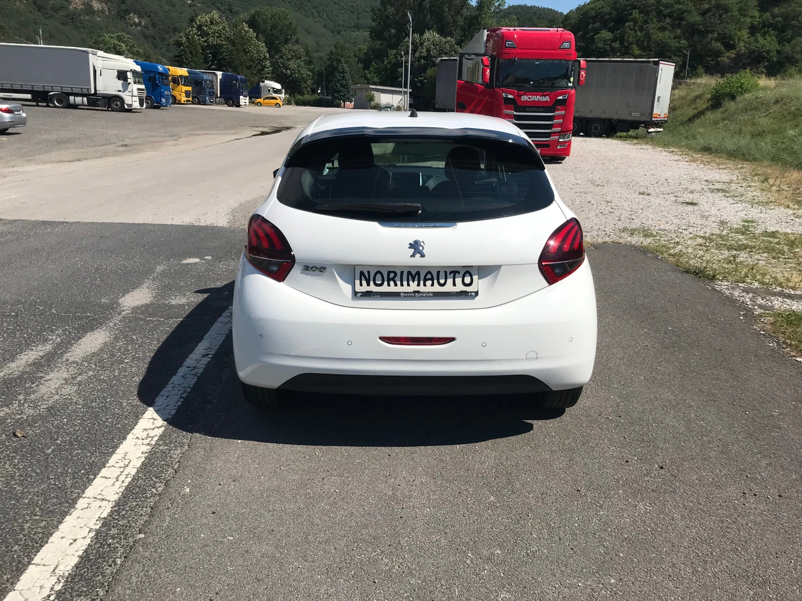 Peugeot 208 1.5HDi/NAVI/PDC/EURO6 - изображение 3