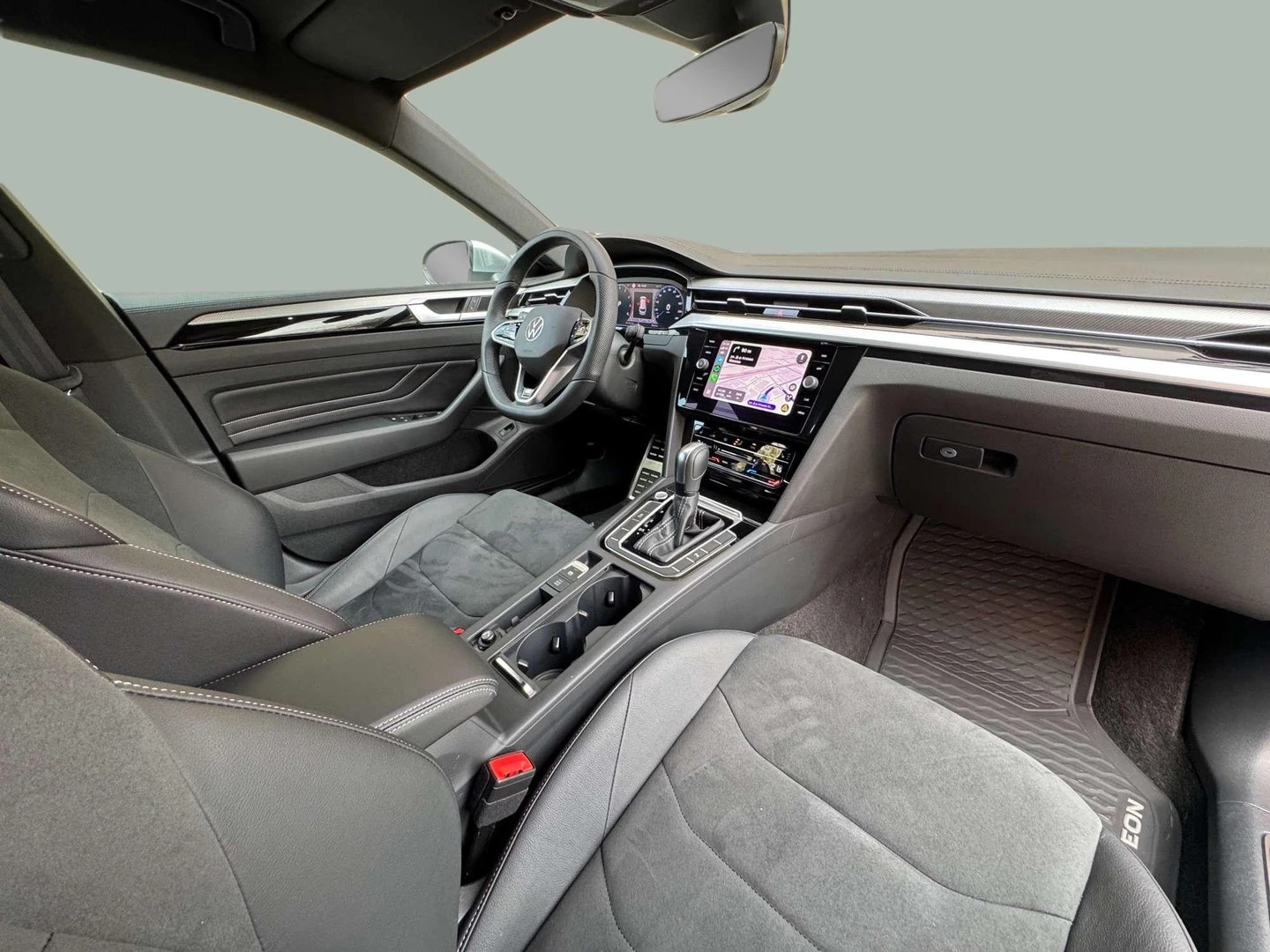 VW Arteon R-Line 2.0 TSI OPF DSG - изображение 9