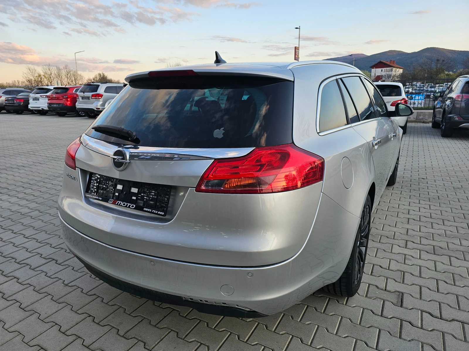 Opel Insignia 2.0CDTI, 160к.с., 6ск., Нави, 2011г. - изображение 4