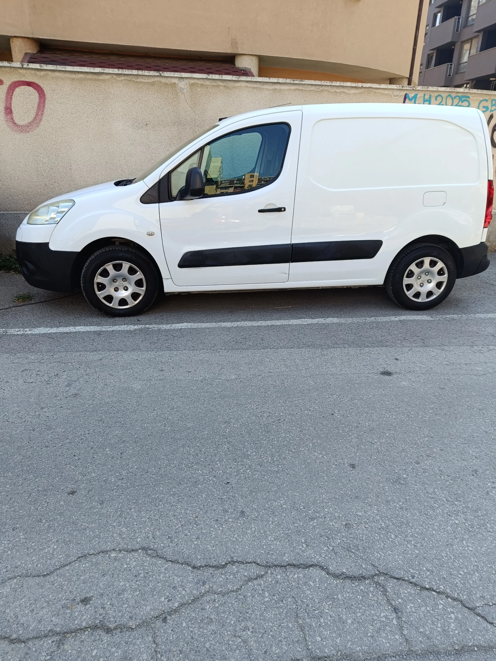 Peugeot Partner  - изображение 2