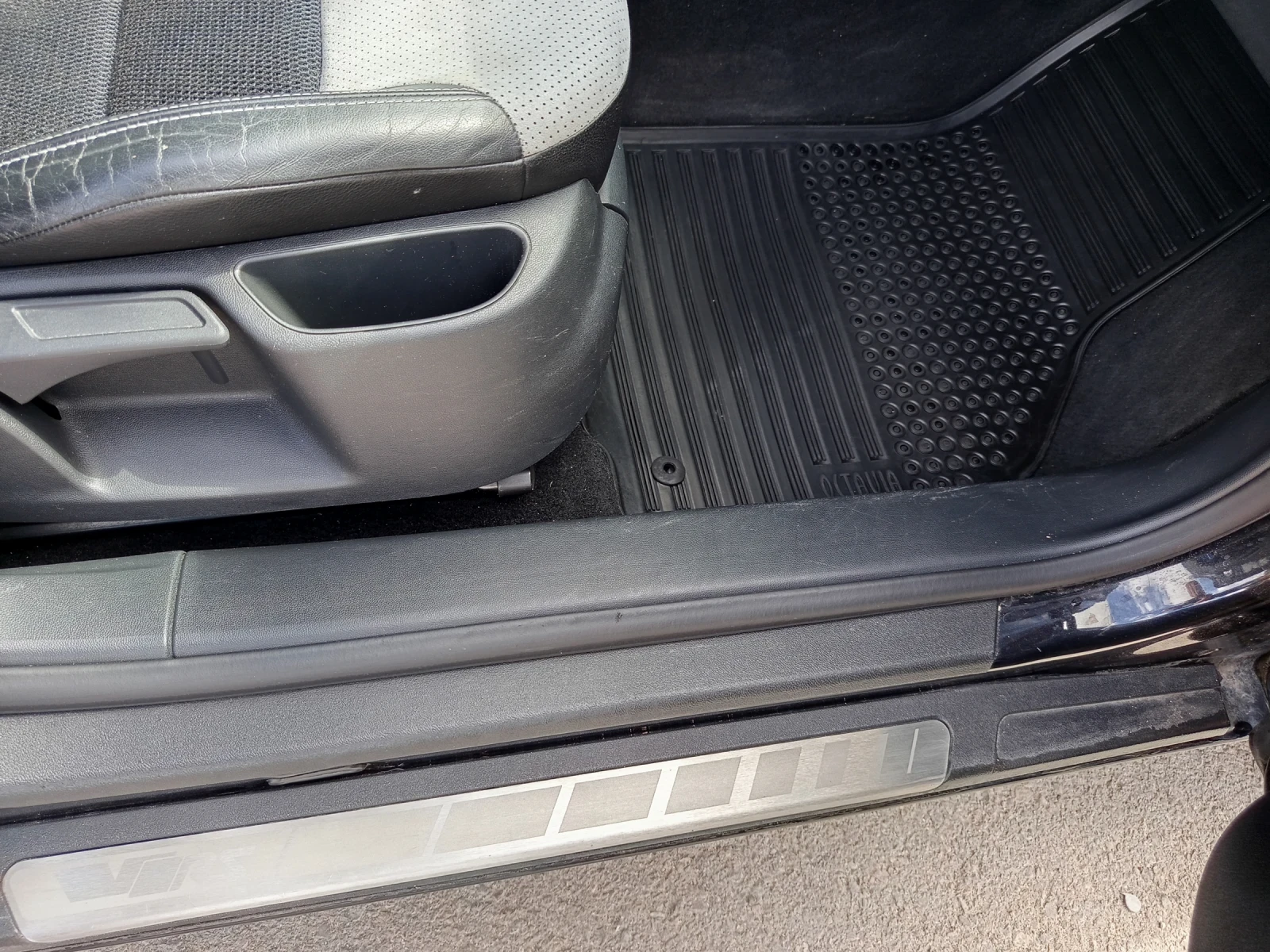 Skoda Octavia VRS  | Mobile.bg   11