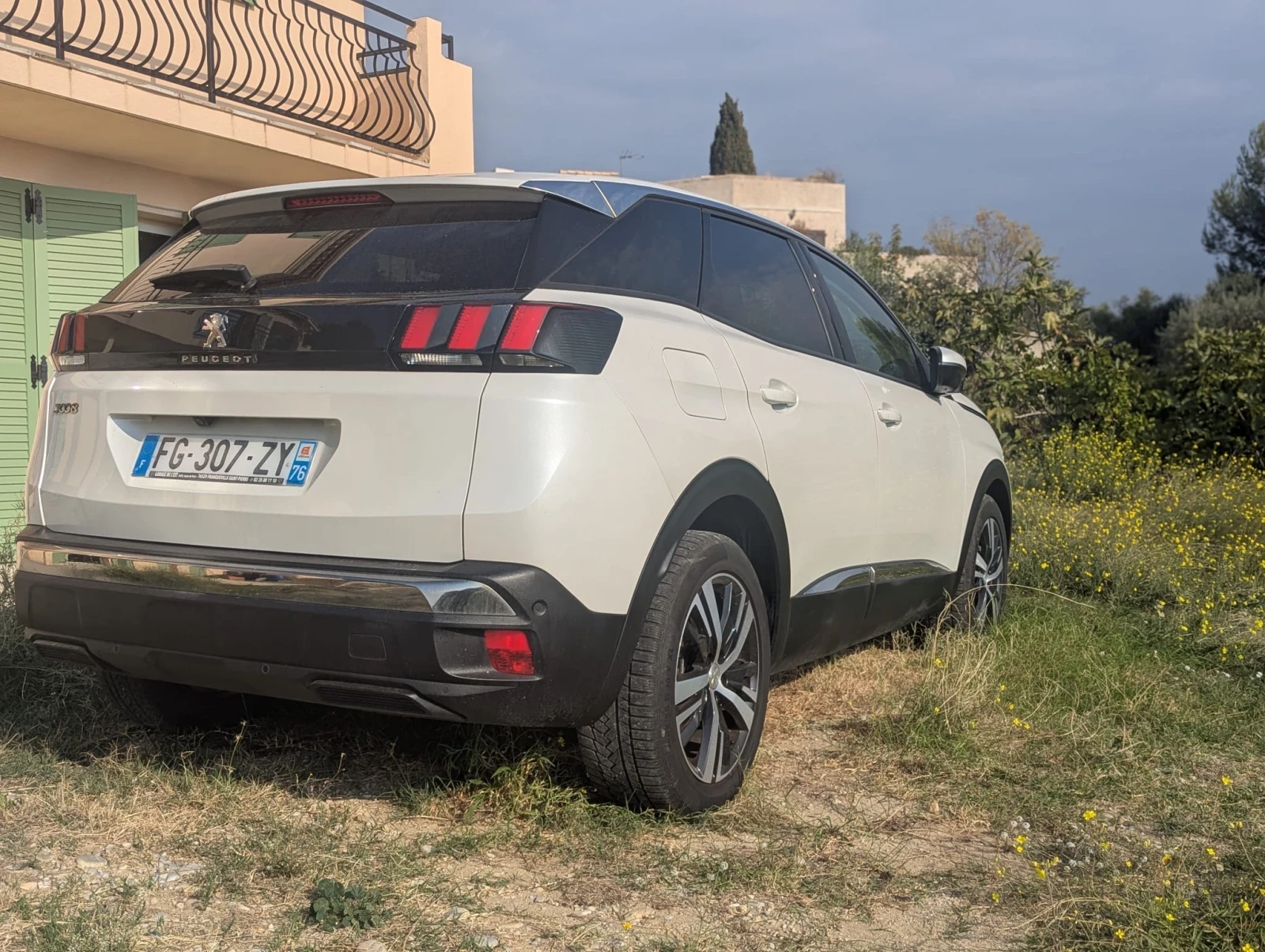 Peugeot 3008 1.2 PureTech | Mobile.bg — изображение 6