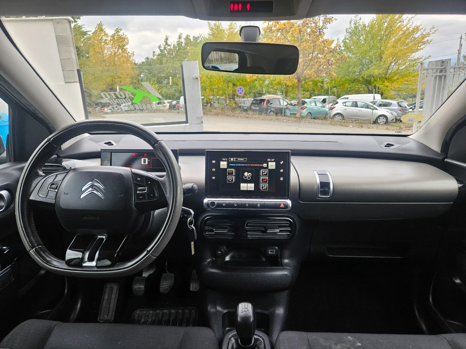 Citroen C4 Cactus 1.6HDI - изображение 10